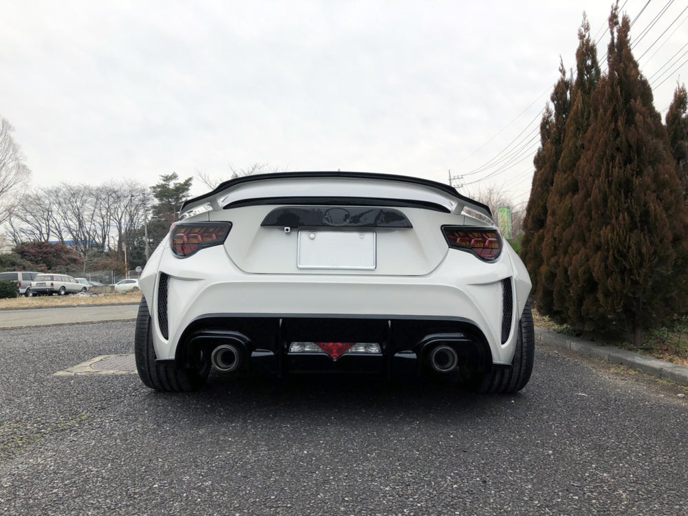 VeilSide Toyota 86 / BRZ Wide body Rear Spoiler