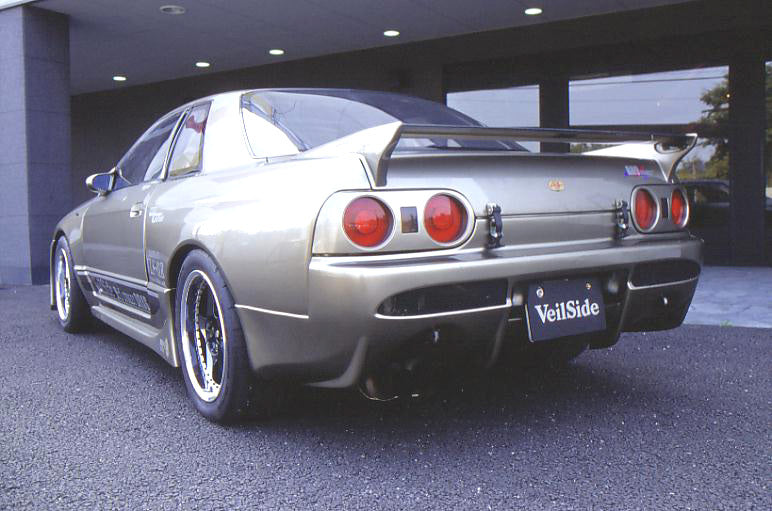 VeilSide NISSAN R32 GT-R BNR32 R1 STREET DRAG MODEL FRP Hood Bonnet